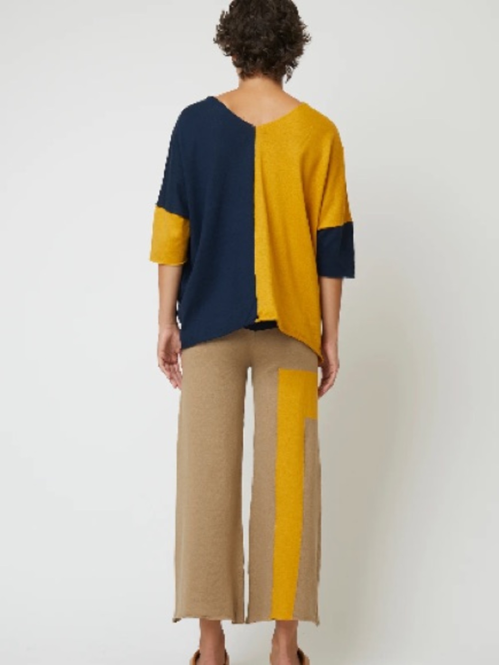 Atelier Delphine Colorblock Top Cream Camel Dolman V-Neck Organic Cotton S - Picture 8 of 8